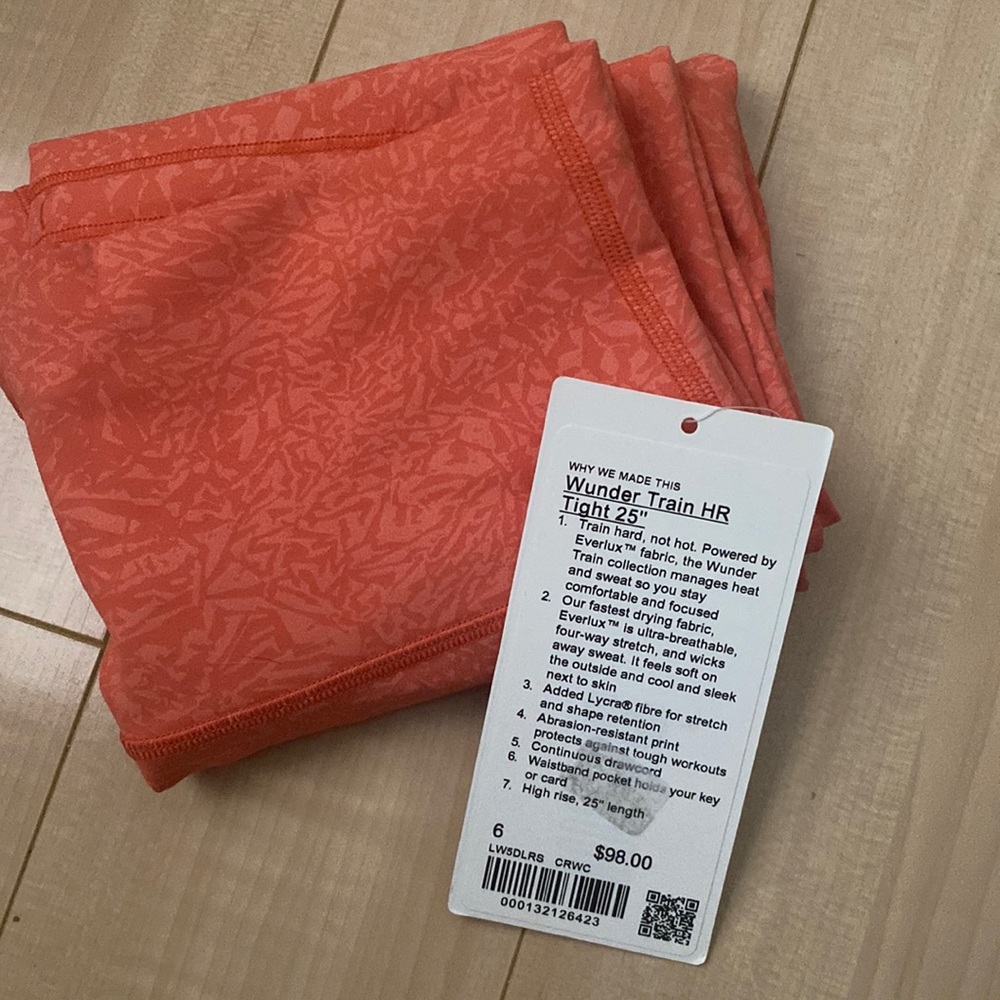 NWT Crushed Warm Coral 25” Wunder Train Leggings